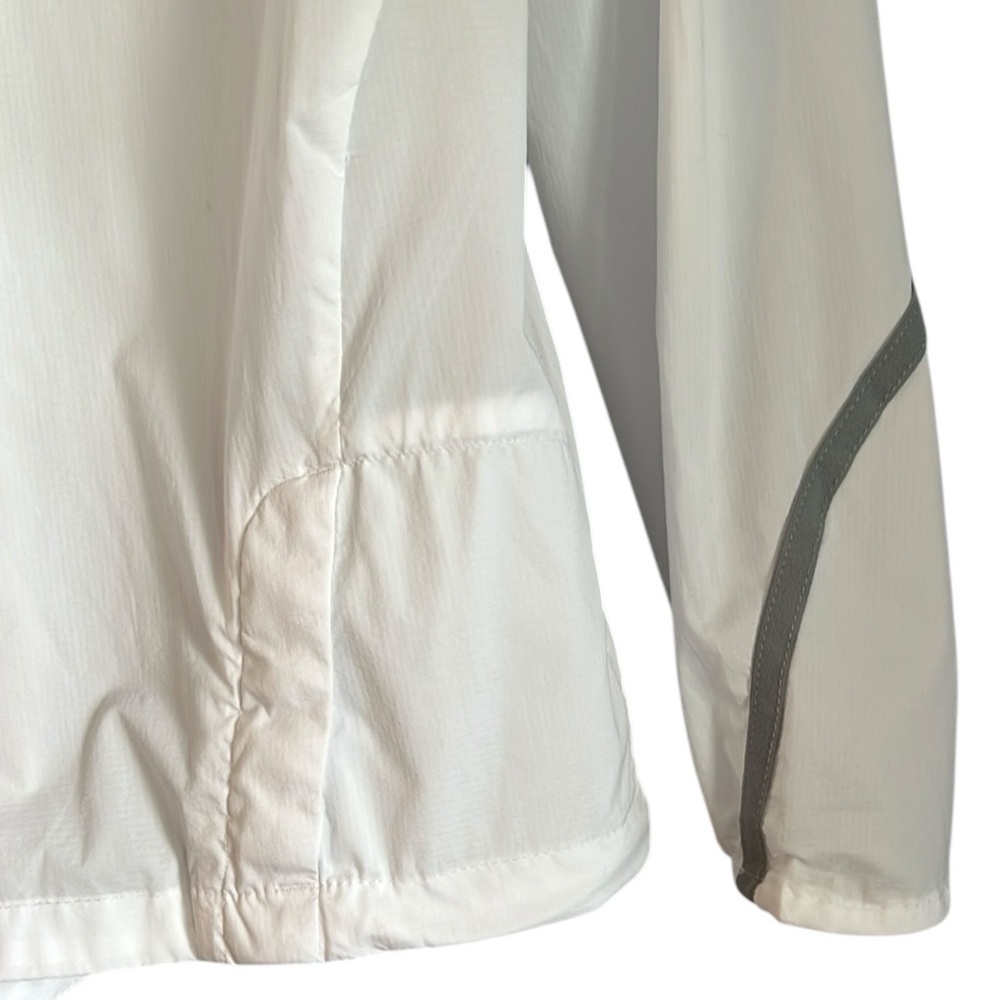 Nike Full Zip Hooded Windbreaker White with Gray Accents Woman’s Size XL - Picture 3 of 7